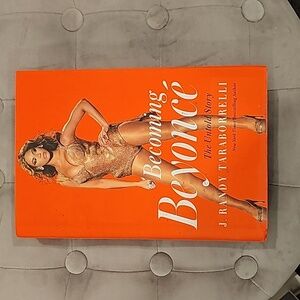 Book Becoming Beyonce The Untold Story